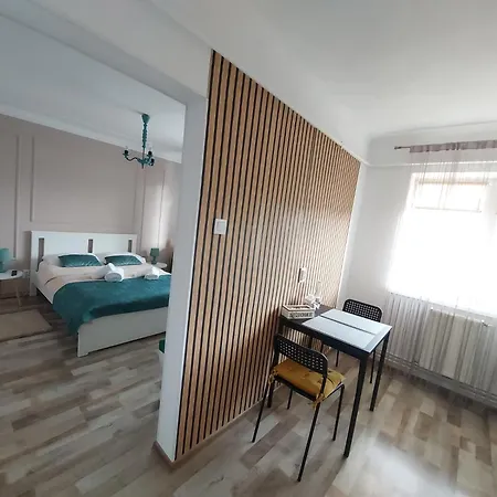 Popas Carolina Alba Iulia Apartment Exterior photo